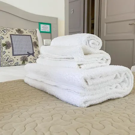 Bed & Breakfast Biancoreroma 4*