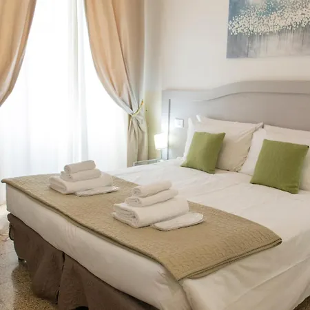ビアンコレローナ B＆b