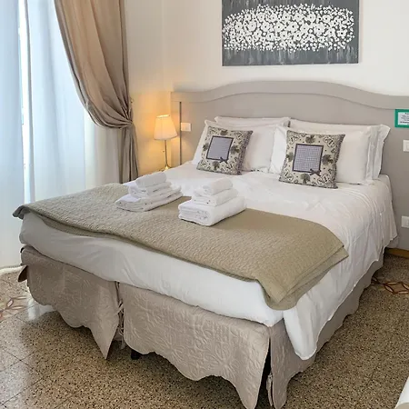 Biancorèroma Couette-café 4*