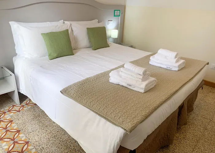 Nocleg ze śniadaniem Biancore 4*